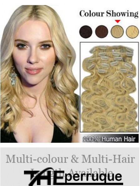 Pince à cheveux ondulée blonde remy conçue dans les extensions de cheveux